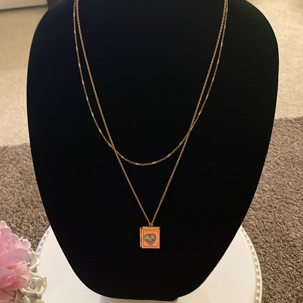 Juicy Couture necklace Good used condition 2 gold strands with locket